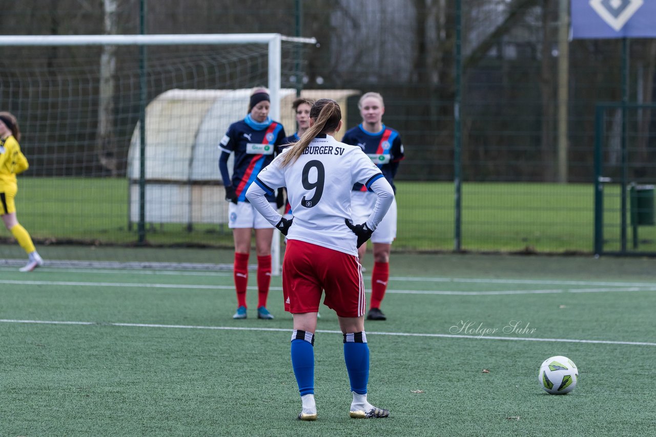 Bild 120 - wBJ HSV - F Holstein Kiel : Ergebnis: 0:6